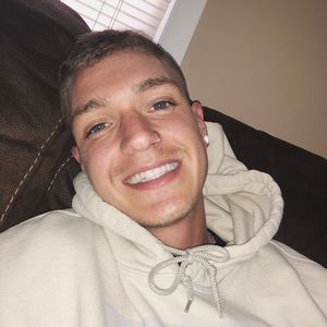 Meet your Posher, Cody